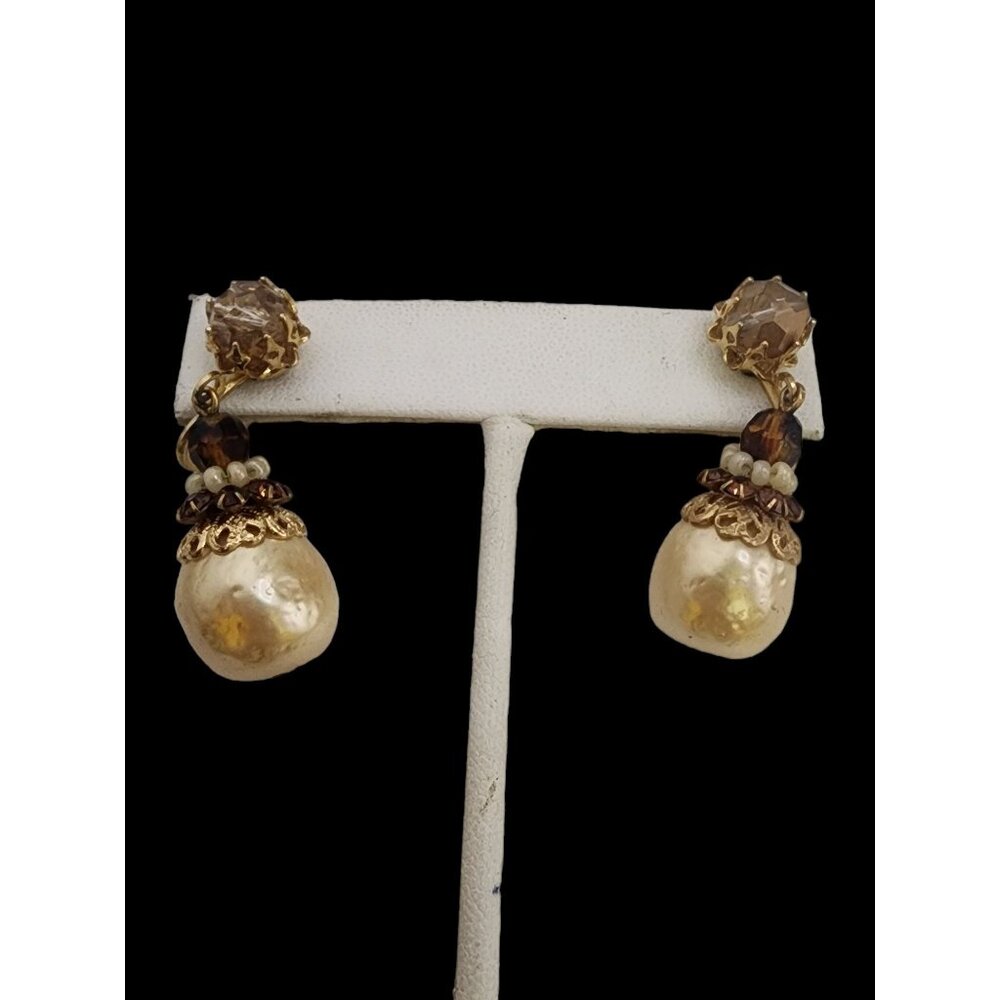 Vintage Signed Vendome Clip on Earrings (A4759)